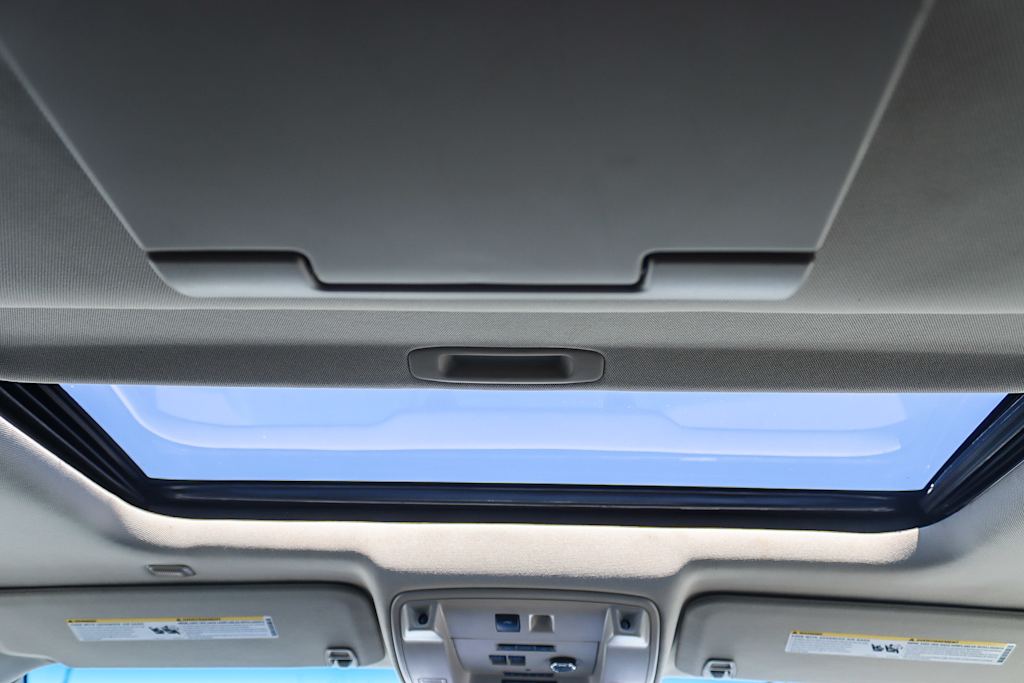Thumbnail: 2016 GMC Yukon XL - 22
