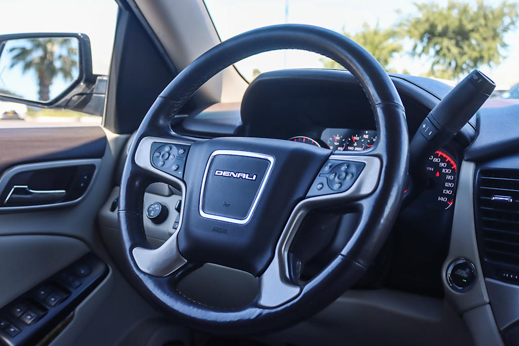 Thumbnail: 2016 GMC Yukon XL - 8
