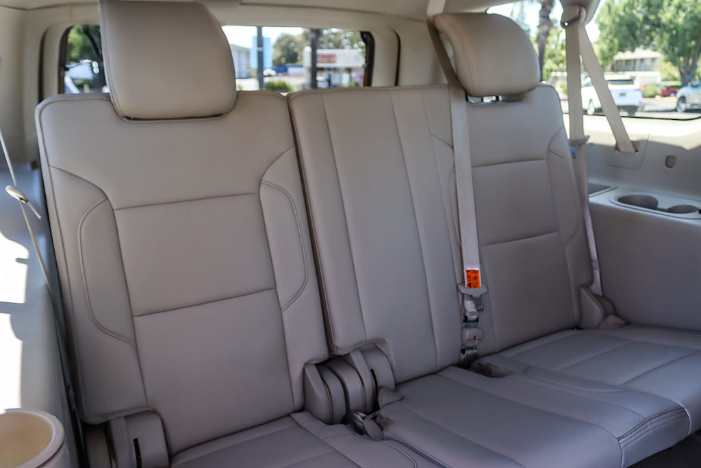Thumbnail: 2016 GMC Yukon XL - 23