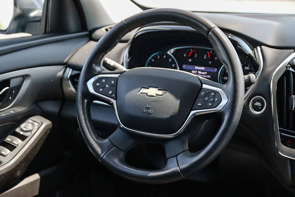 2021 Chevrolet Traverse LT 8