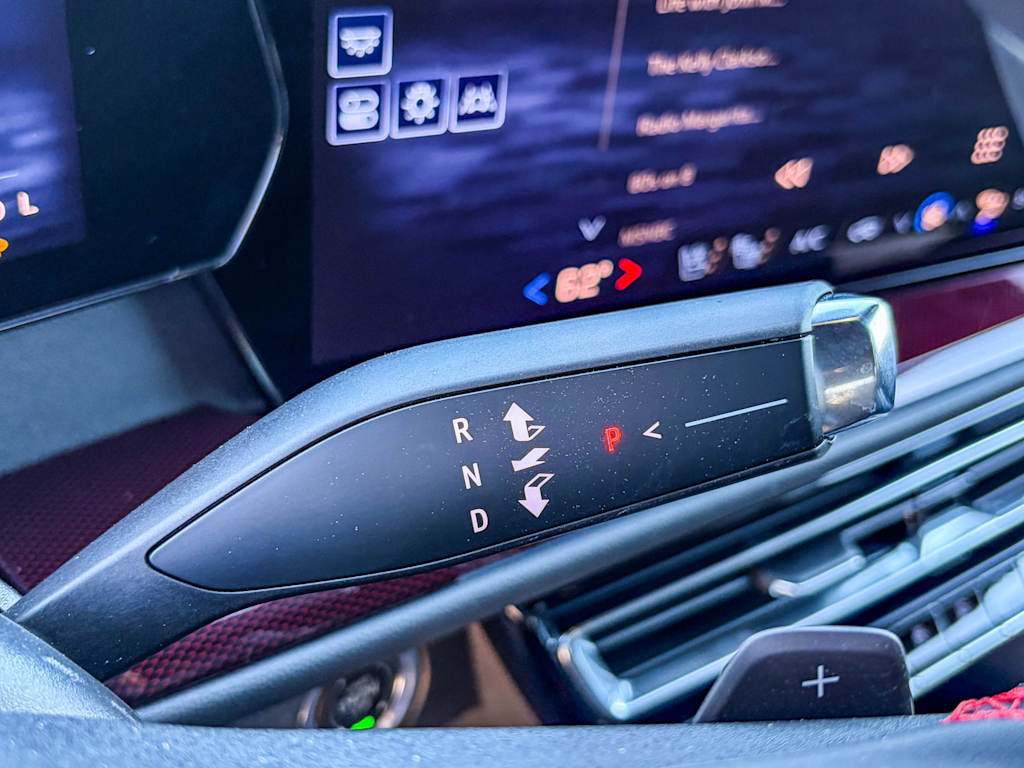 Thumbnail: 2024 Chevrolet Traverse - 21