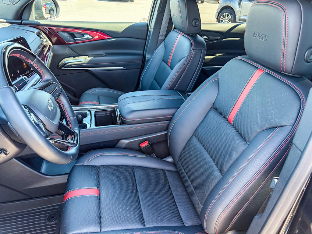 Thumbnail: 2024 Chevrolet Traverse - 11