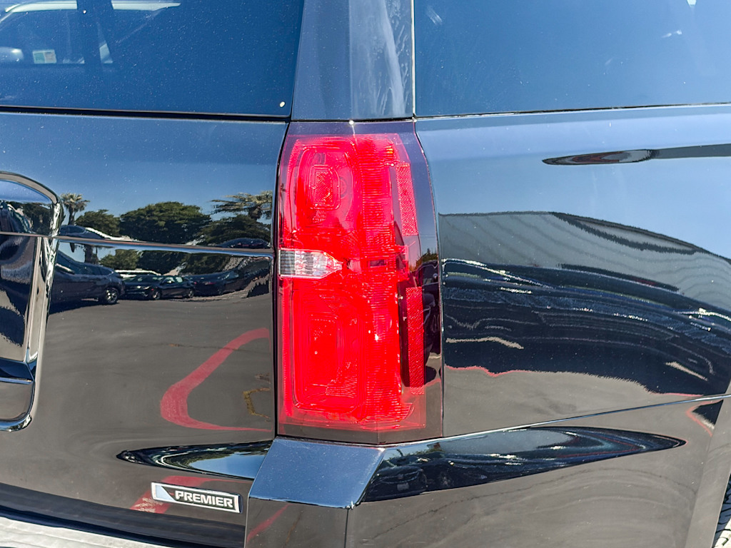 Thumbnail: 2018 Chevrolet Suburban - 18