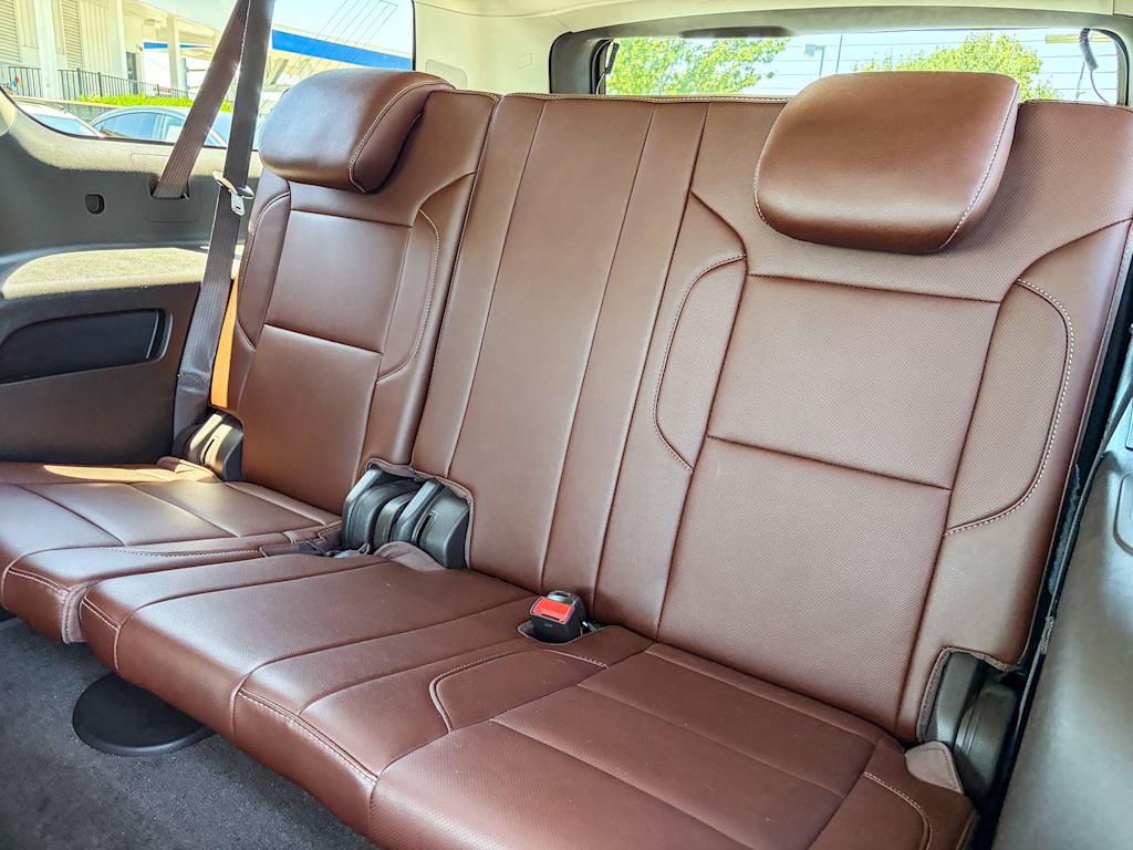 Thumbnail: 2018 Chevrolet Suburban - 21