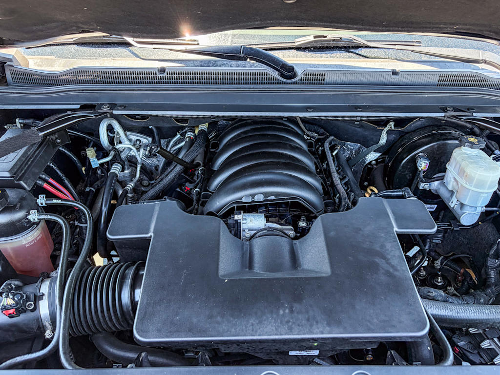 Thumbnail: 2018 Chevrolet Suburban - 7