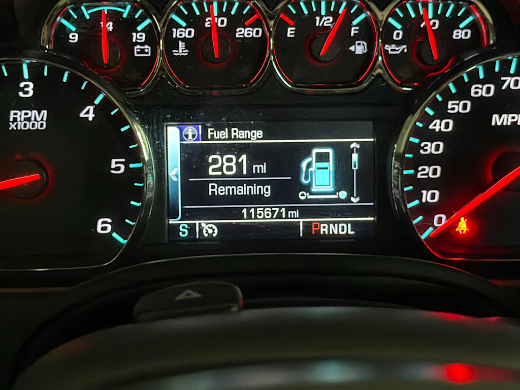 Thumbnail: 2018 Chevrolet Tahoe - 30
