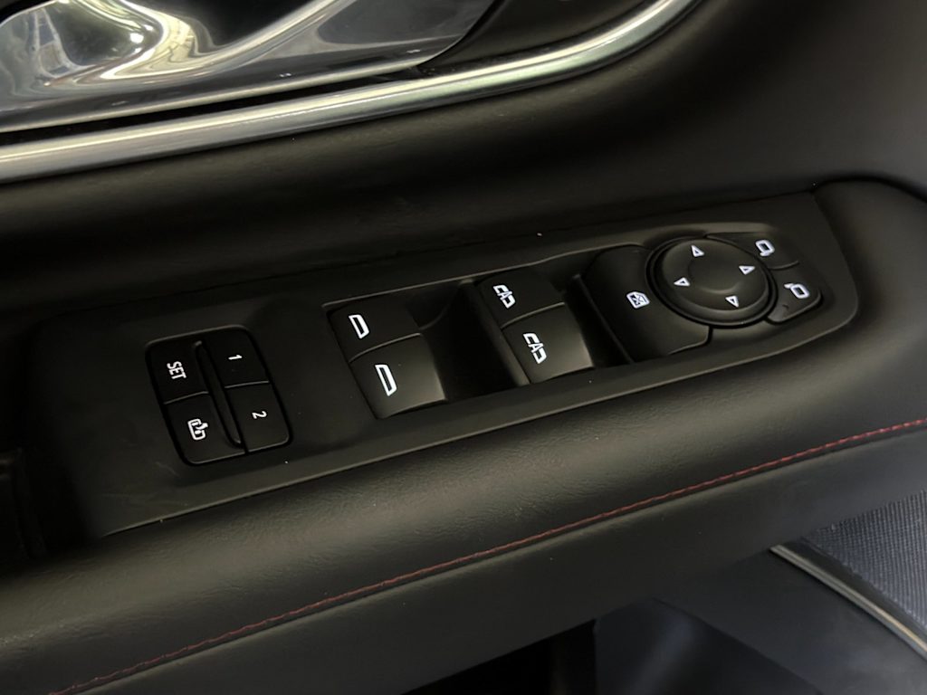 Thumbnail: 2021 Chevrolet Suburban - 22