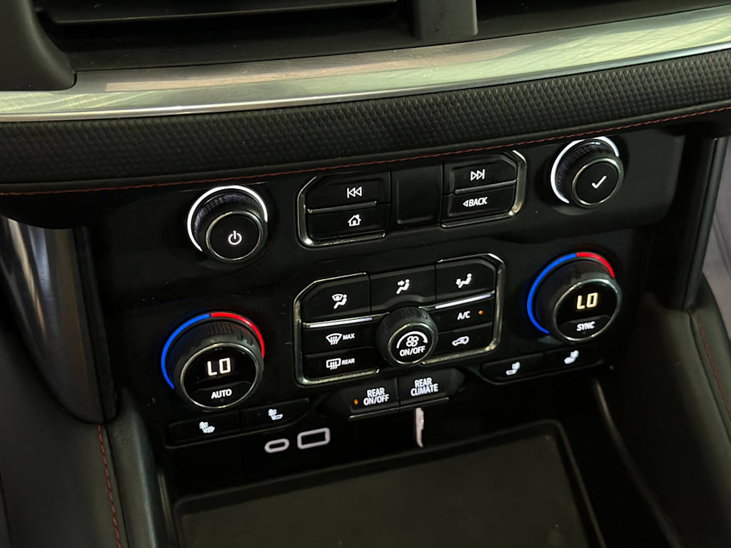 Thumbnail: 2021 Chevrolet Suburban - 28