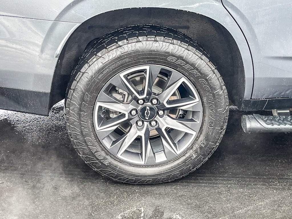 Thumbnail: 2021 Chevrolet Tahoe - 20