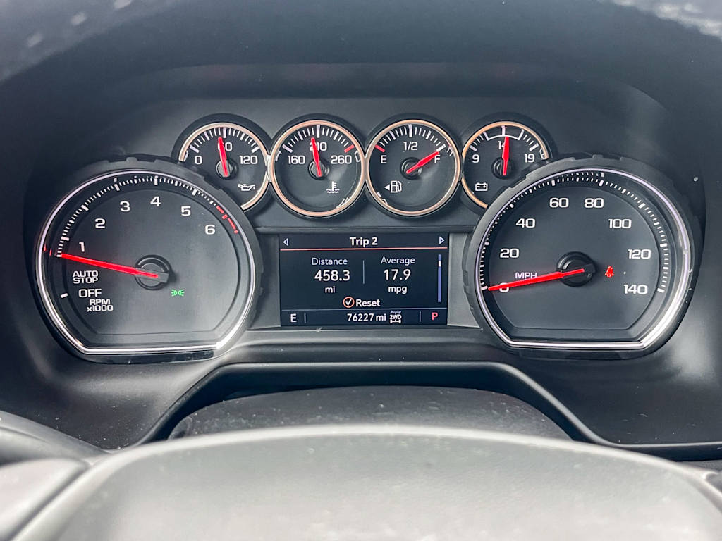 Thumbnail: 2021 Chevrolet Tahoe - 14