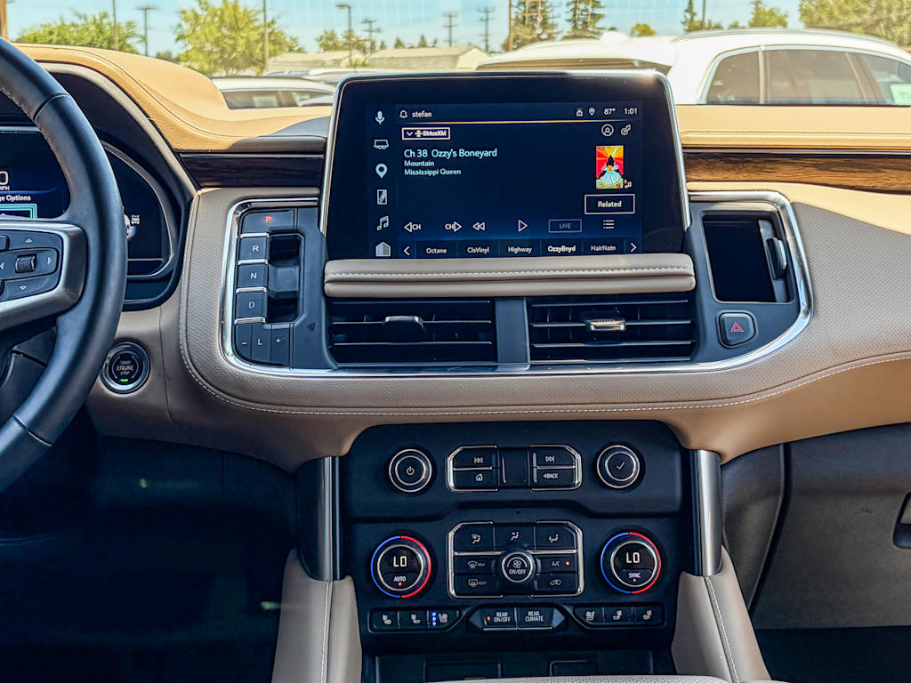 Thumbnail: 2024 Chevrolet Tahoe - 12