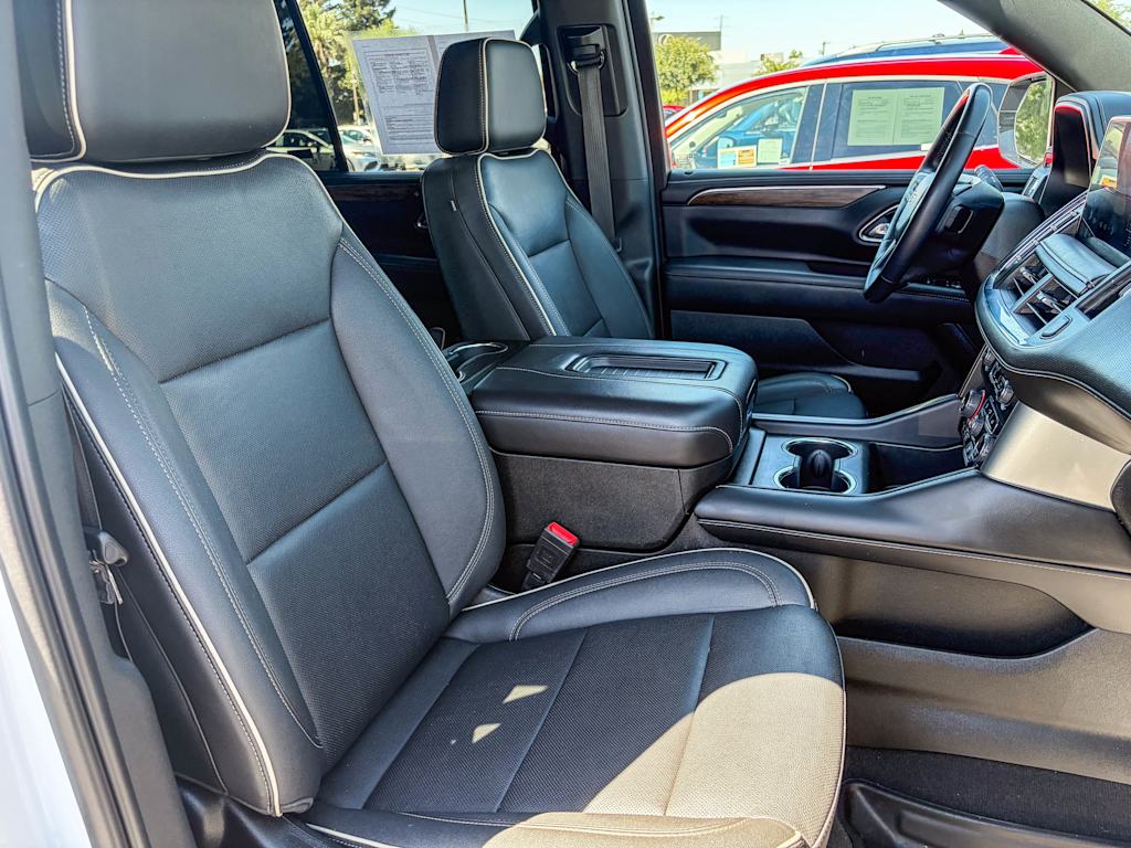 Thumbnail: 2023 Chevrolet Tahoe - 10