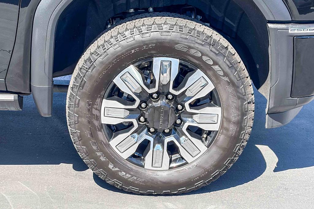 Thumbnail: 2025 GMC Sierra 2500 - 7