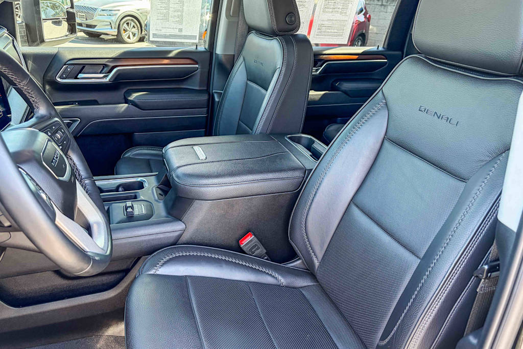 Thumbnail: 2025 GMC Sierra 2500 - 11