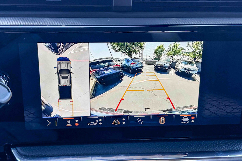 Thumbnail: 2025 GMC Sierra 2500 - 25