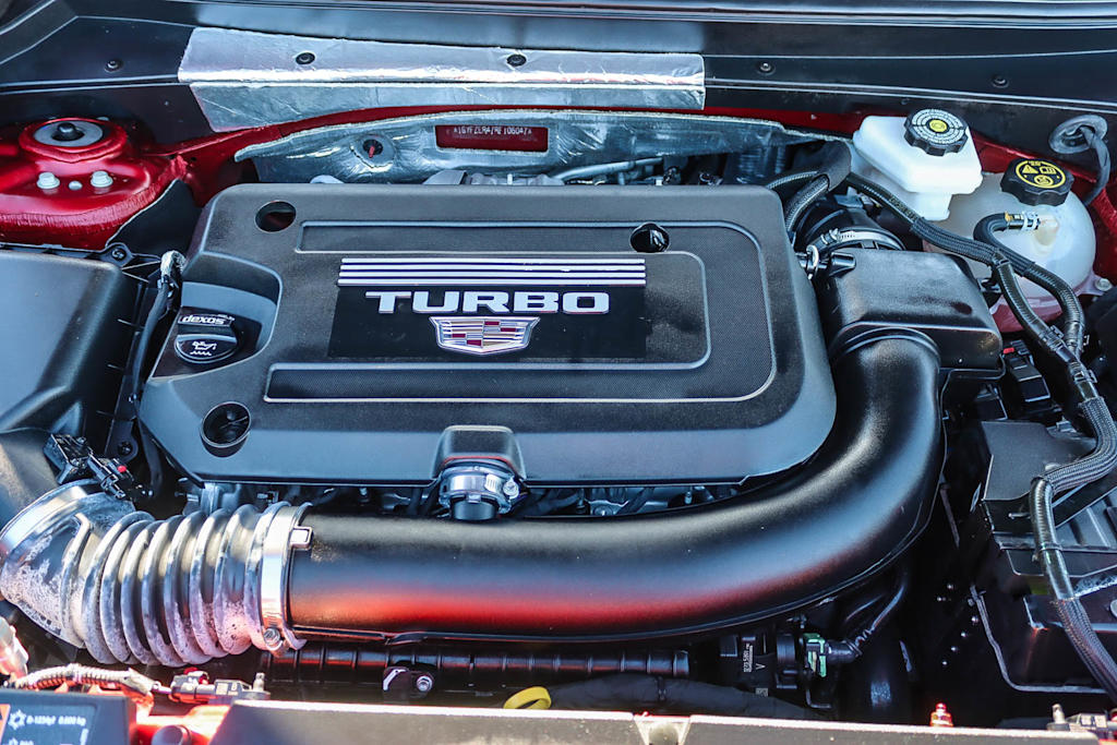 Thumbnail: 2024 Cadillac XT4 - 7