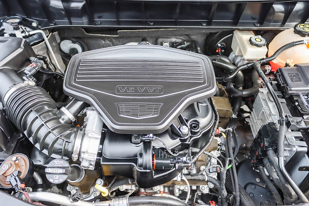 Thumbnail: 2017 Cadillac XT5 - 7