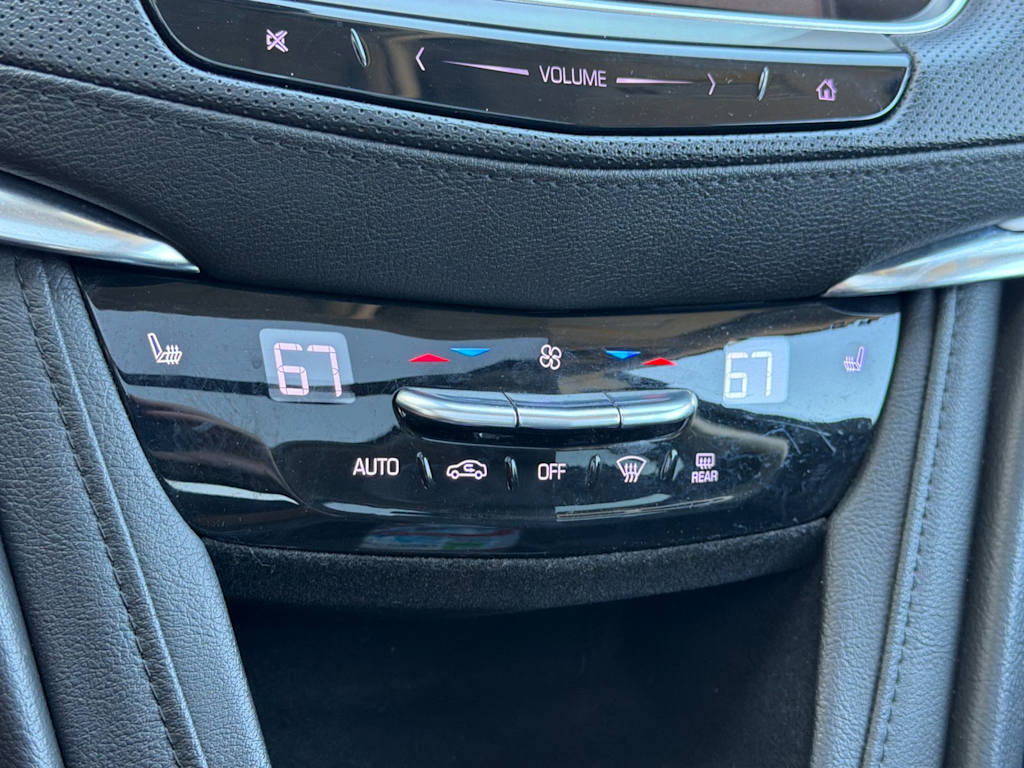 Thumbnail: 2019 Cadillac XT5 - 27