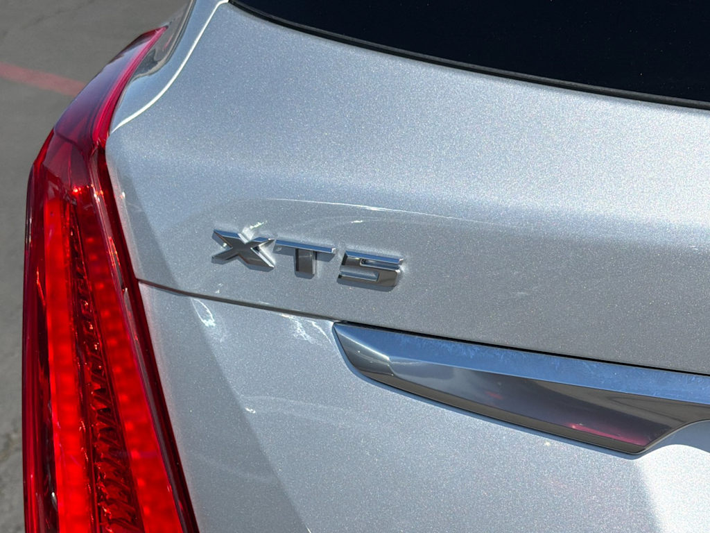 Thumbnail: 2019 Cadillac XT5 - 33