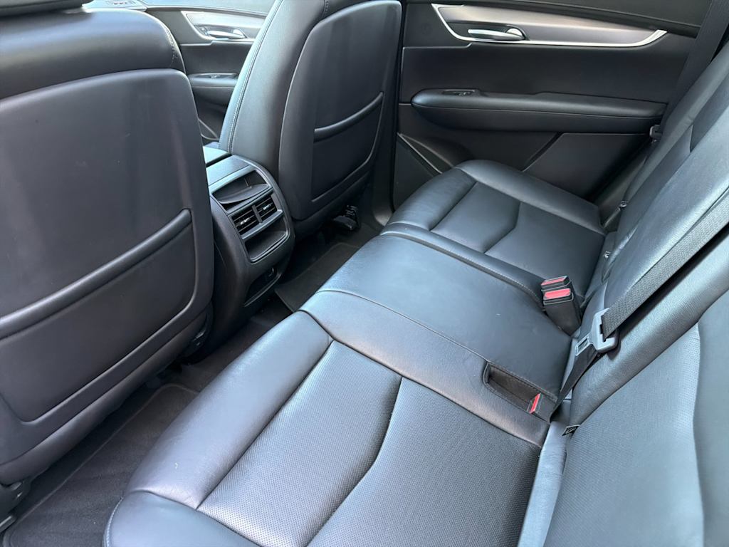 Thumbnail: 2019 Cadillac XT5 - 10