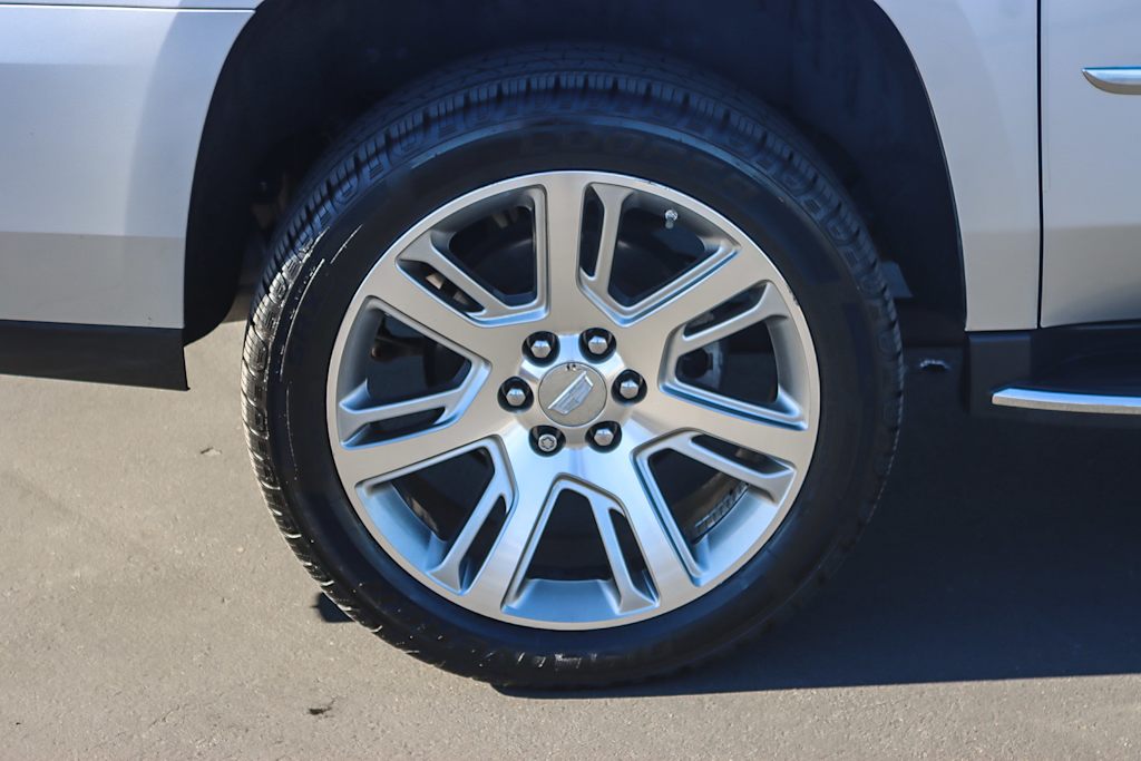 Thumbnail: 2018 Cadillac Escalade - 19