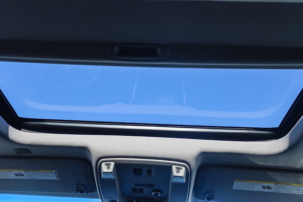 Thumbnail: 2018 Cadillac Escalade - 21