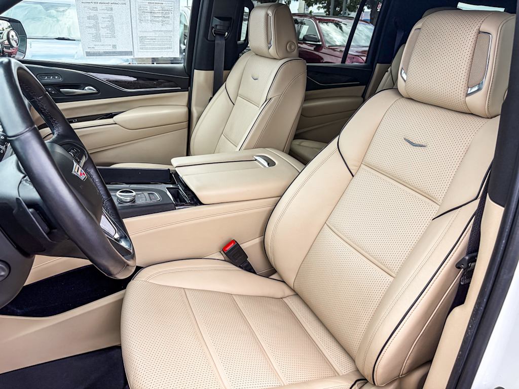 Thumbnail: 2021 Cadillac Escalade - 10
