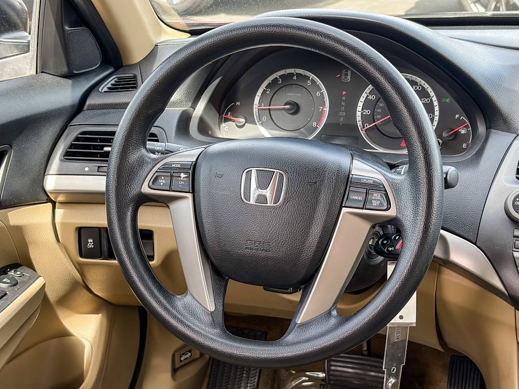 Thumbnail: 2011 Honda Accord - 8