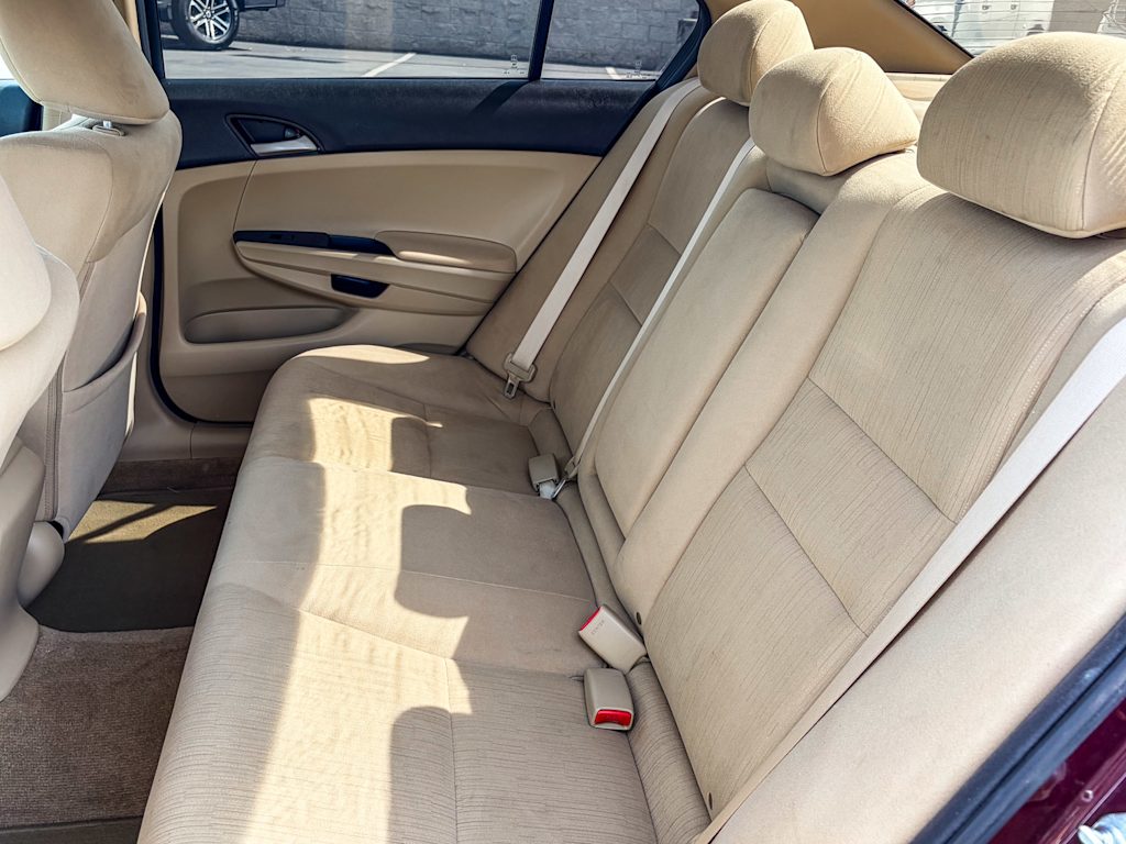 Thumbnail: 2011 Honda Accord - 11