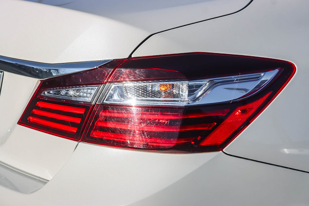 Thumbnail: 2017 Honda Accord - 21