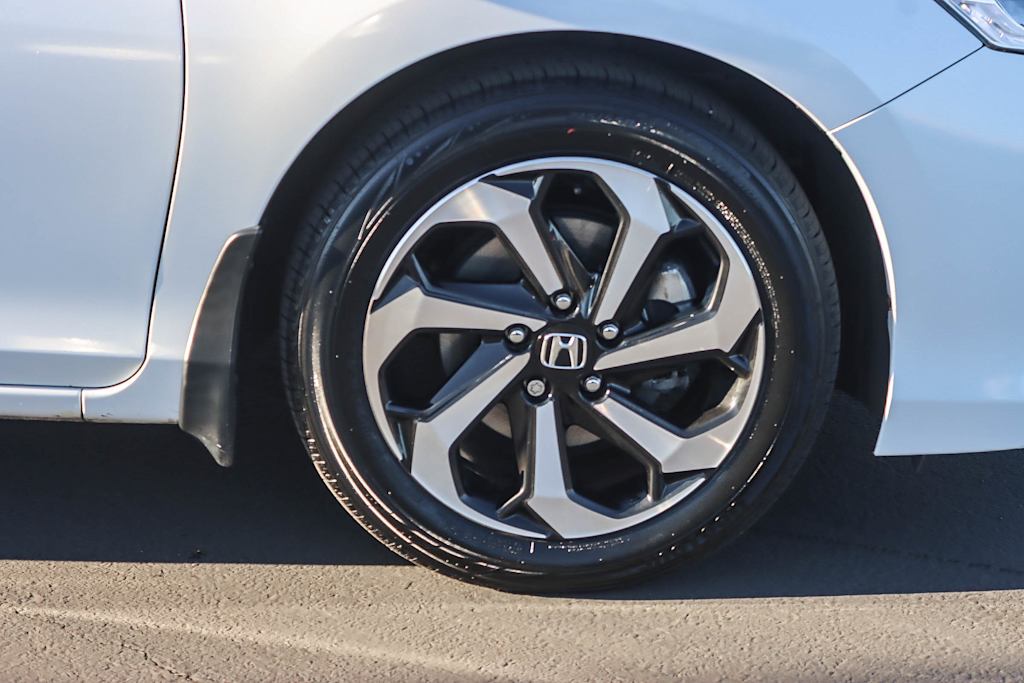 Thumbnail: 2017 Honda Accord - 7