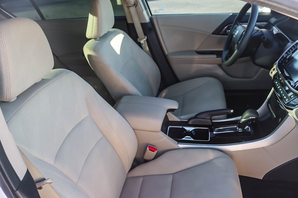 Thumbnail: 2017 Honda Accord - 10