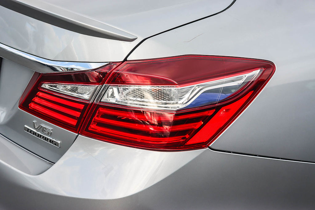 Thumbnail: 2017 Honda Accord - 19