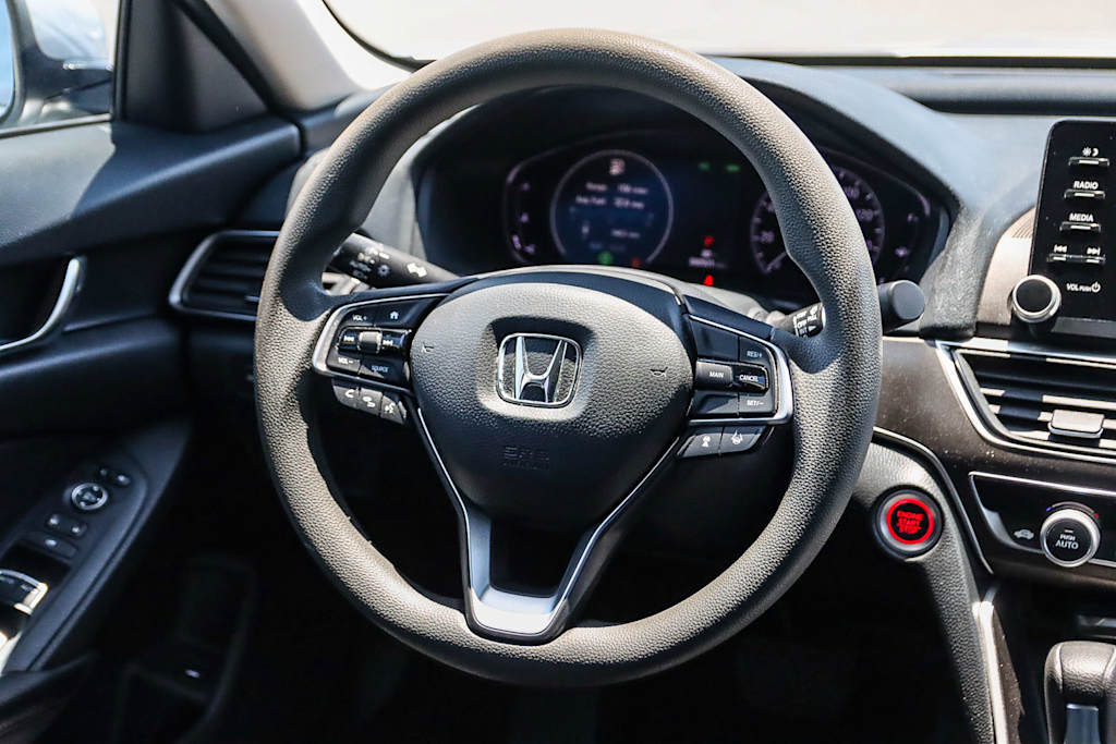 2019 Honda Accord LX 8