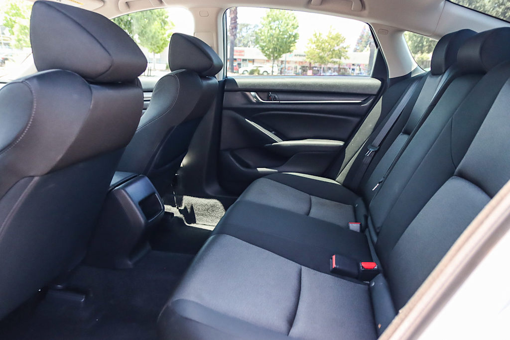 2019 Honda Accord LX 11