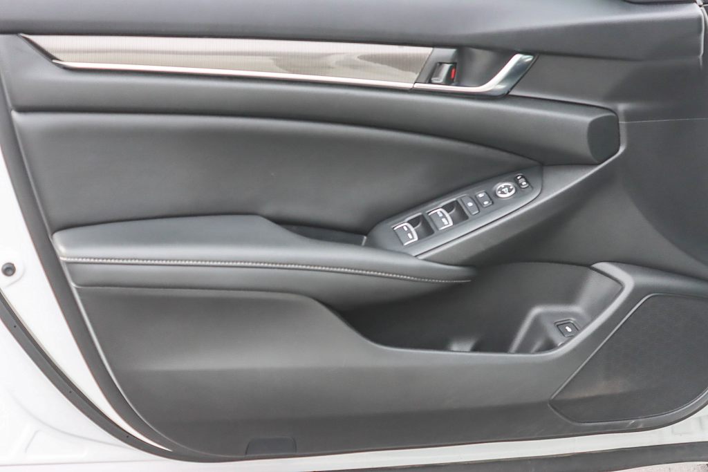 Thumbnail: 2020 Honda Accord - 21