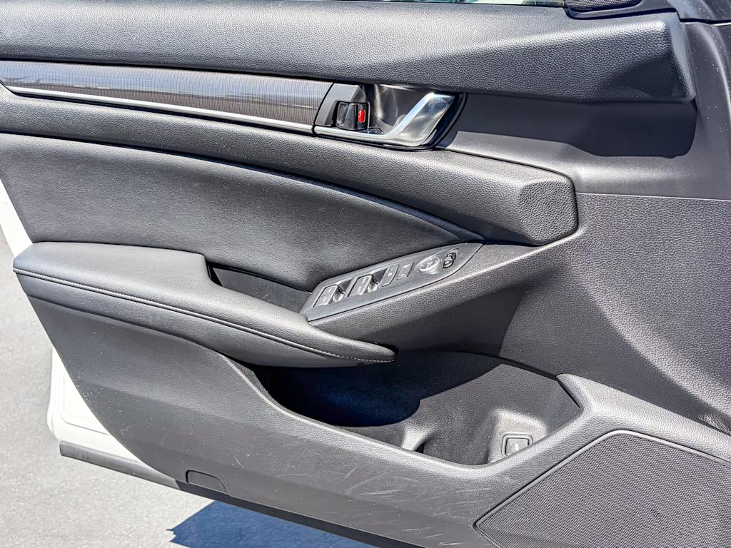 Thumbnail: 2020 Honda Accord - 22