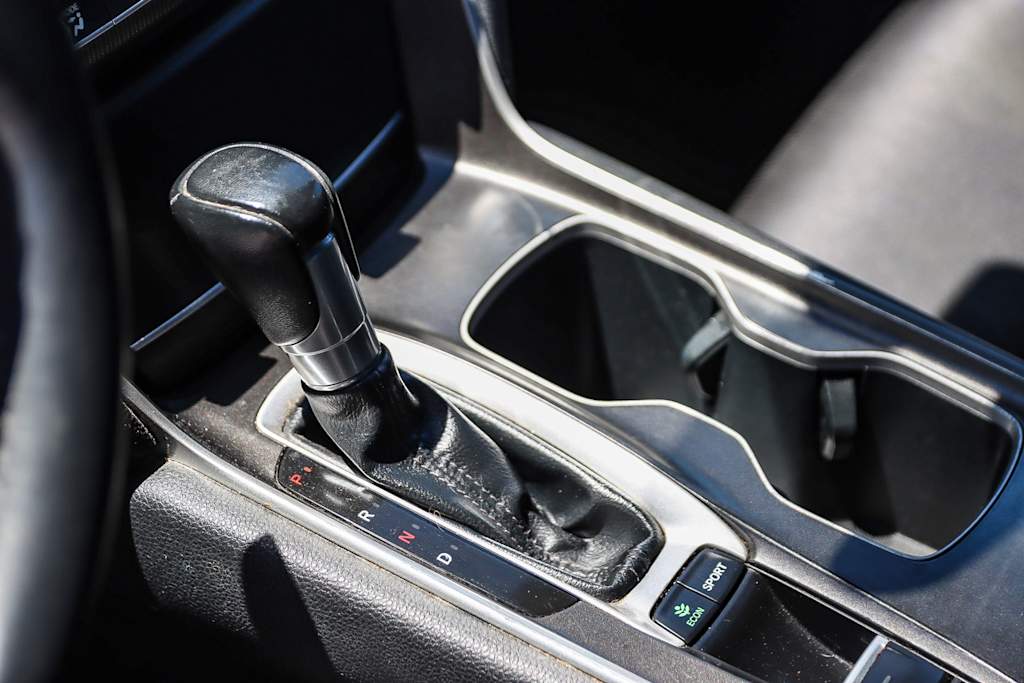 Thumbnail: 2019 Honda Accord - 13