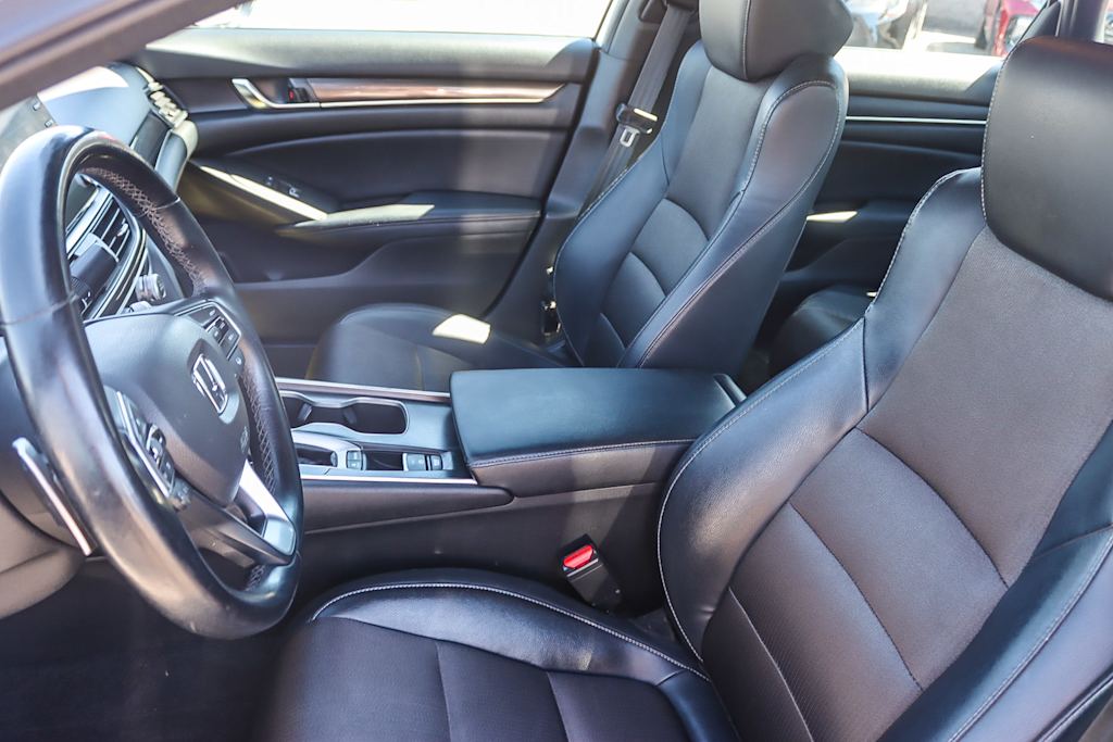 Thumbnail: 2018 Honda Accord - 10