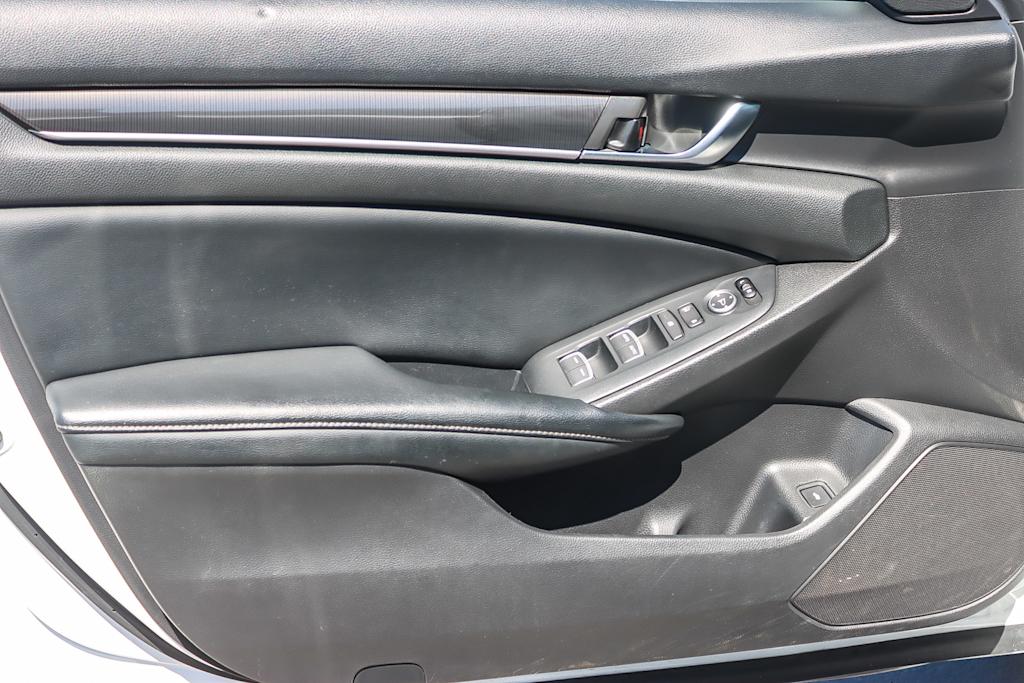 Thumbnail: 2018 Honda Accord - 22