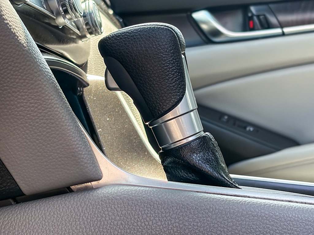 Thumbnail: 2020 Honda Accord - 25