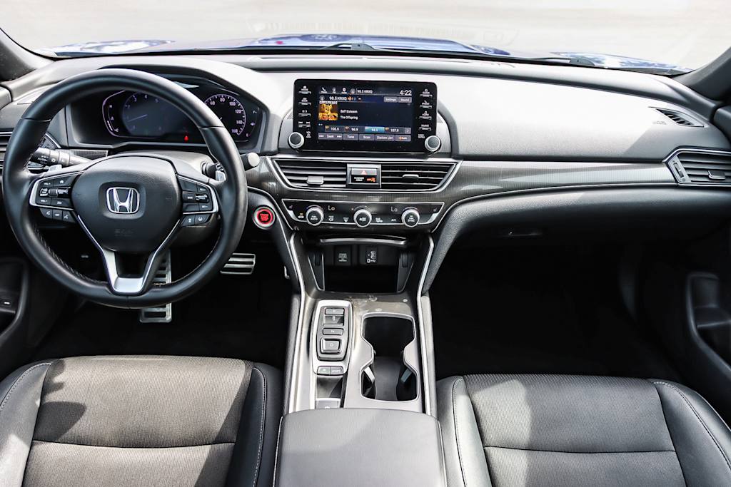 2020 Honda Accord Sport 2