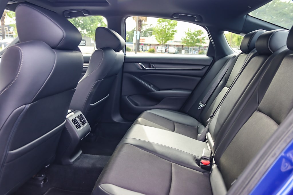 2020 Honda Accord Sport 12