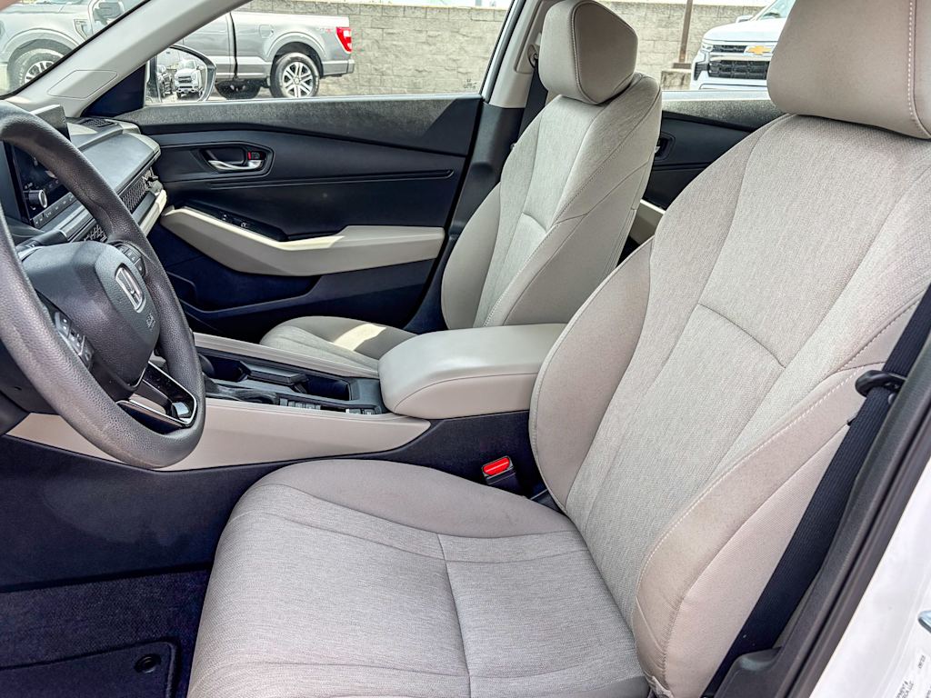 Thumbnail: 2023 Honda Accord - 10