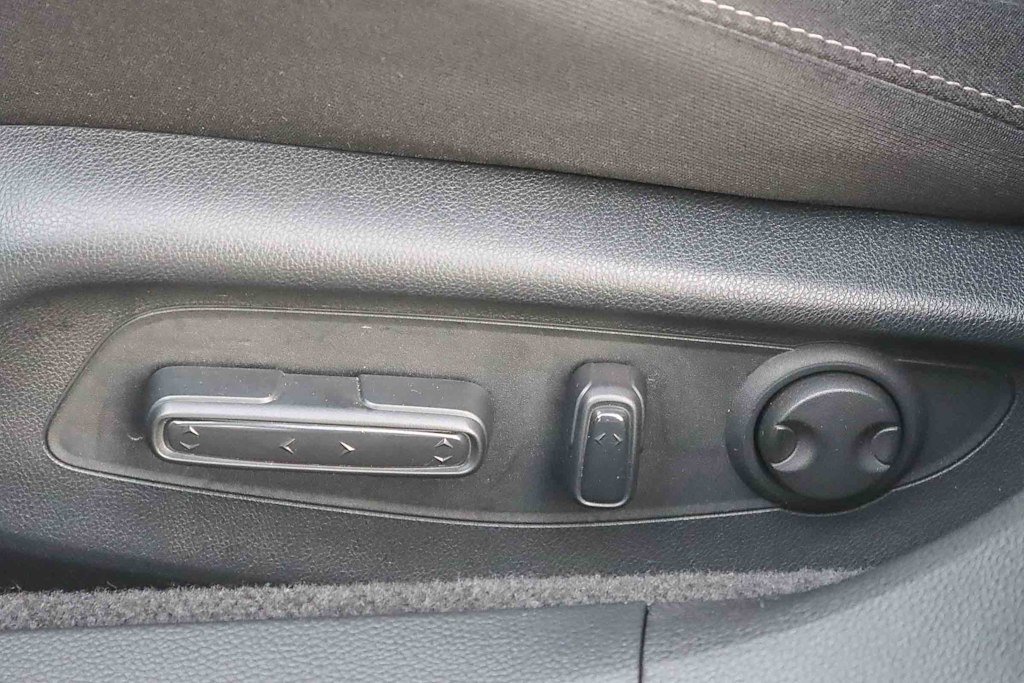 Thumbnail: 2023 Honda Accord - 25