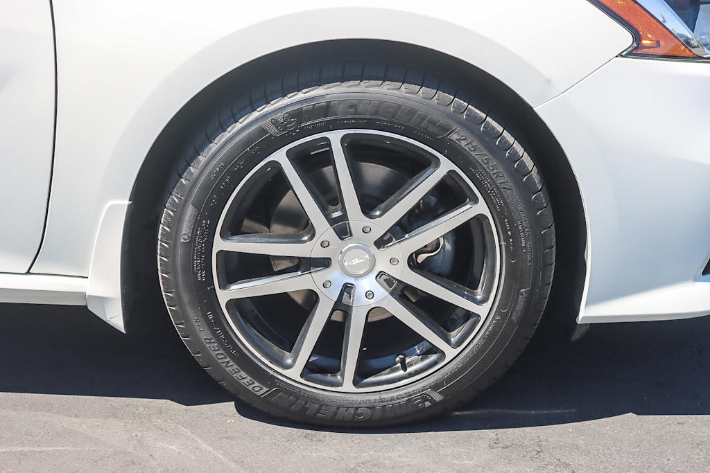Thumbnail: 2019 Nissan Altima - 6