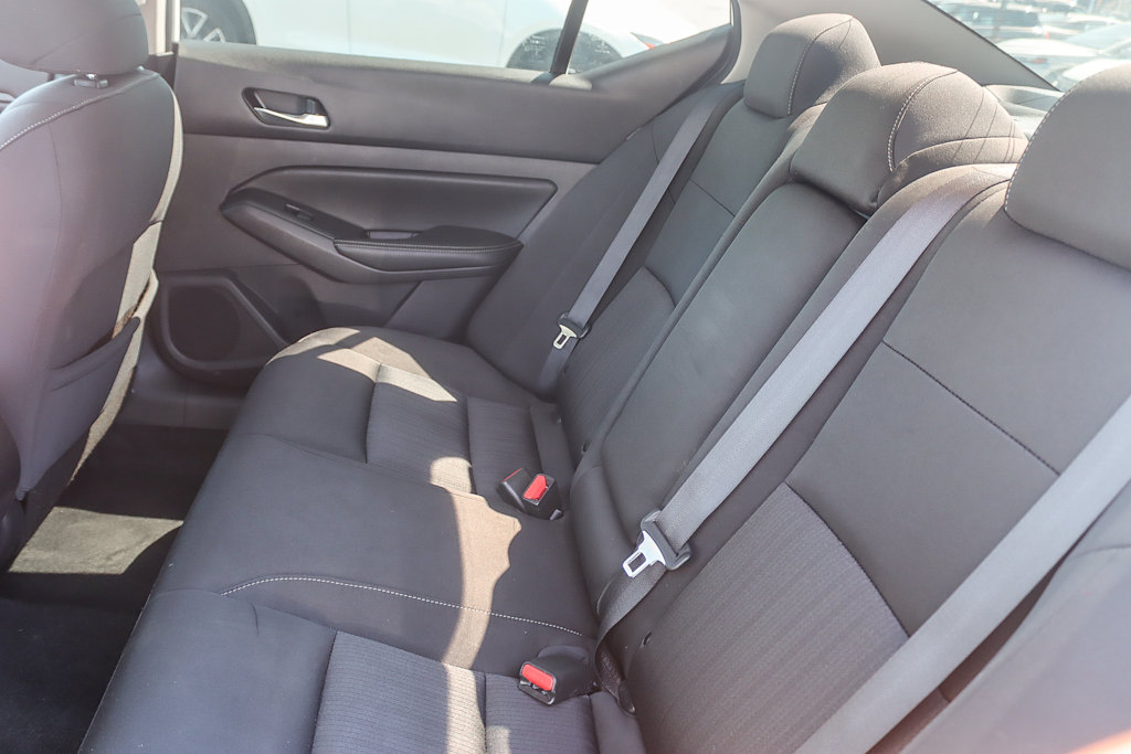Thumbnail: 2019 Nissan Altima - 11