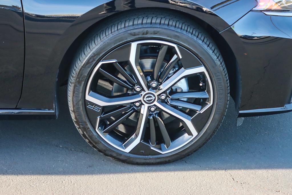 Thumbnail: 2024 Nissan Altima - 6