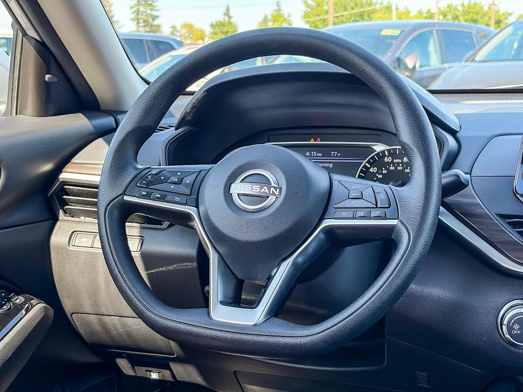 Thumbnail: 2023 Nissan Altima - 7