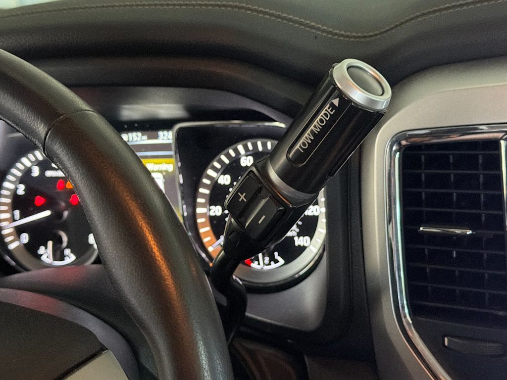 Thumbnail: 2017 Nissan Titan - 25